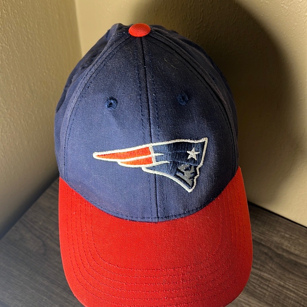 NFL 47 Brand Youth New England Patriots 6Panel Adjustable Hat Color Blue/Red